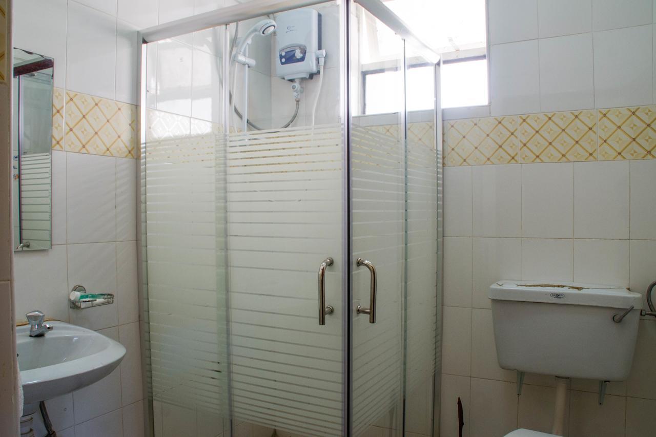Pelikan Hotel Mbarara ภายนอก รูปภาพ
