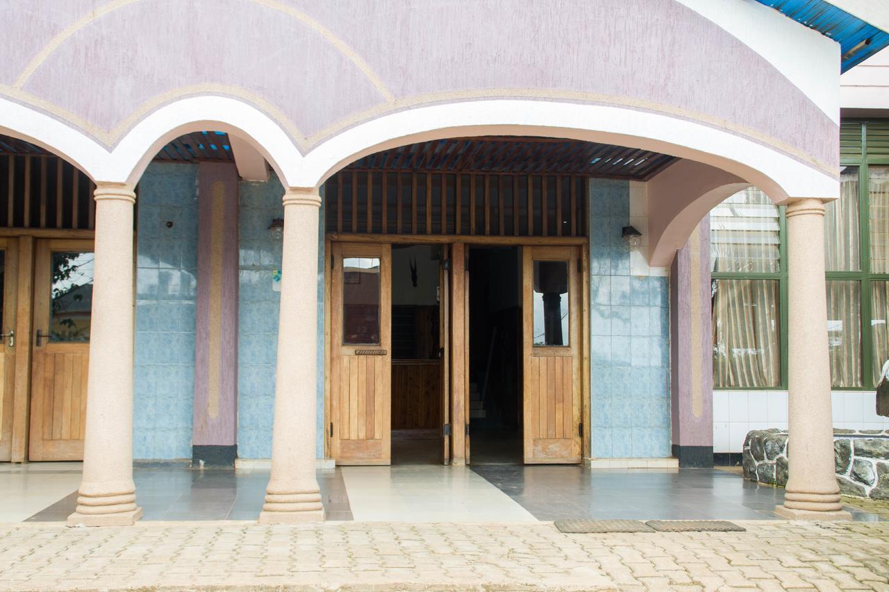 Pelikan Hotel Mbarara ภายนอก รูปภาพ