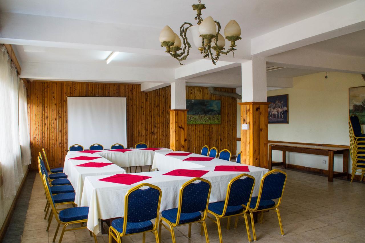 Pelikan Hotel Mbarara ภายนอก รูปภาพ