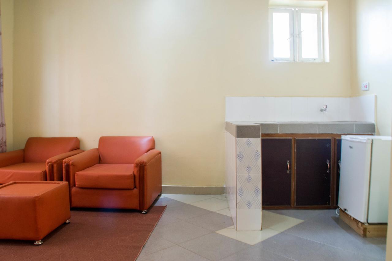 Pelikan Hotel Mbarara ภายนอก รูปภาพ